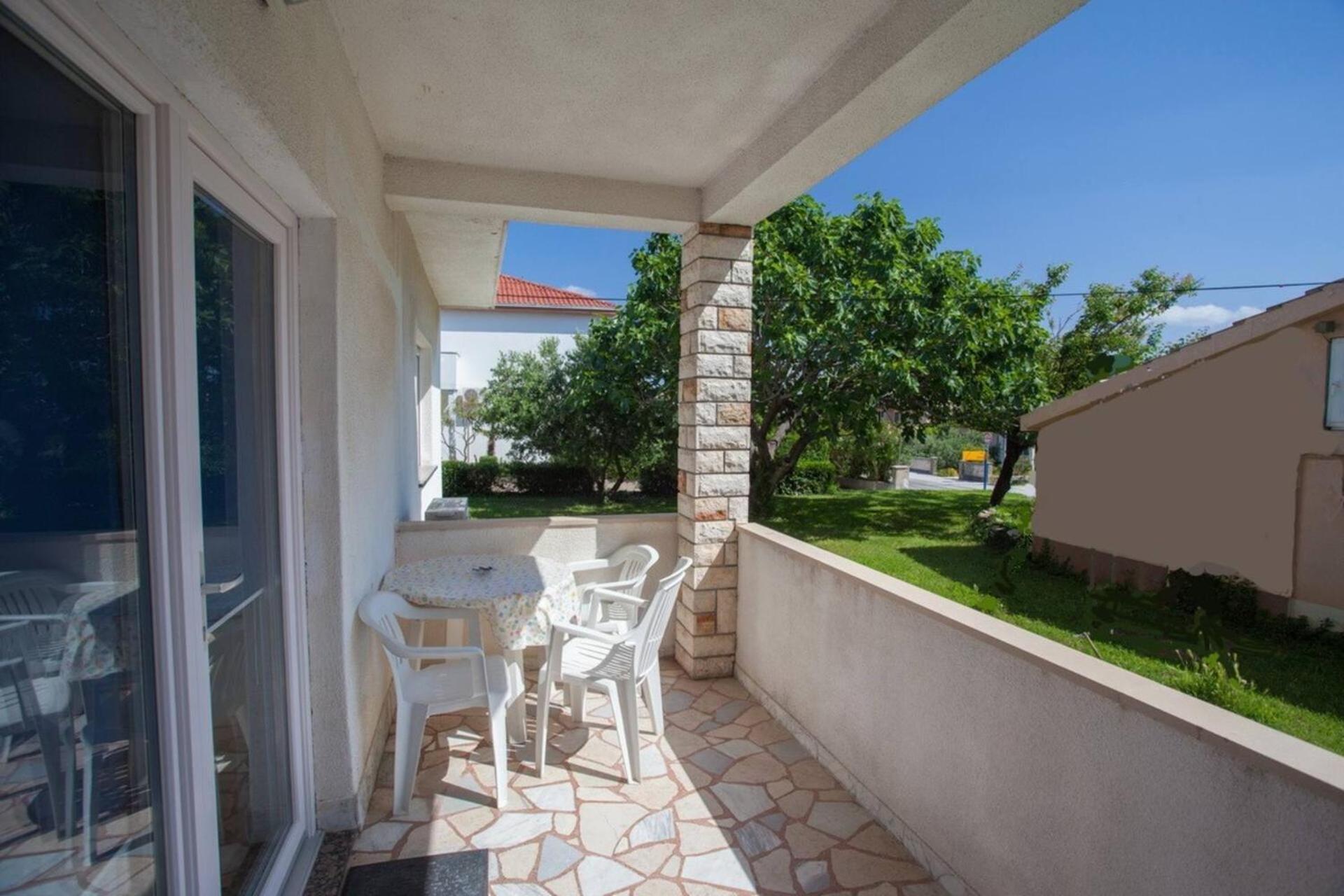 Apartments & Rooms Dekanic Baška Exterior foto