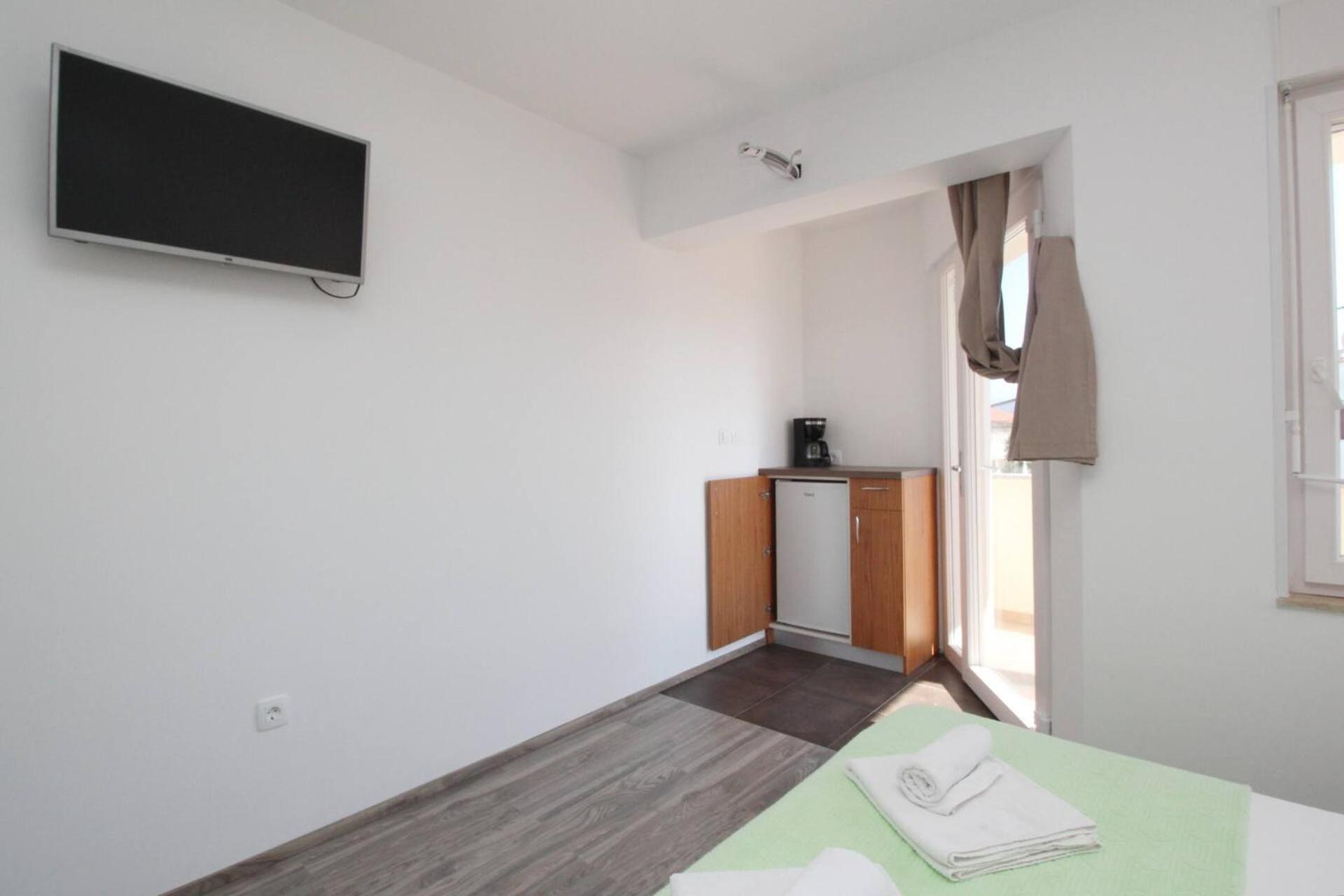 Apartments & Rooms Dekanic Baška Exterior foto