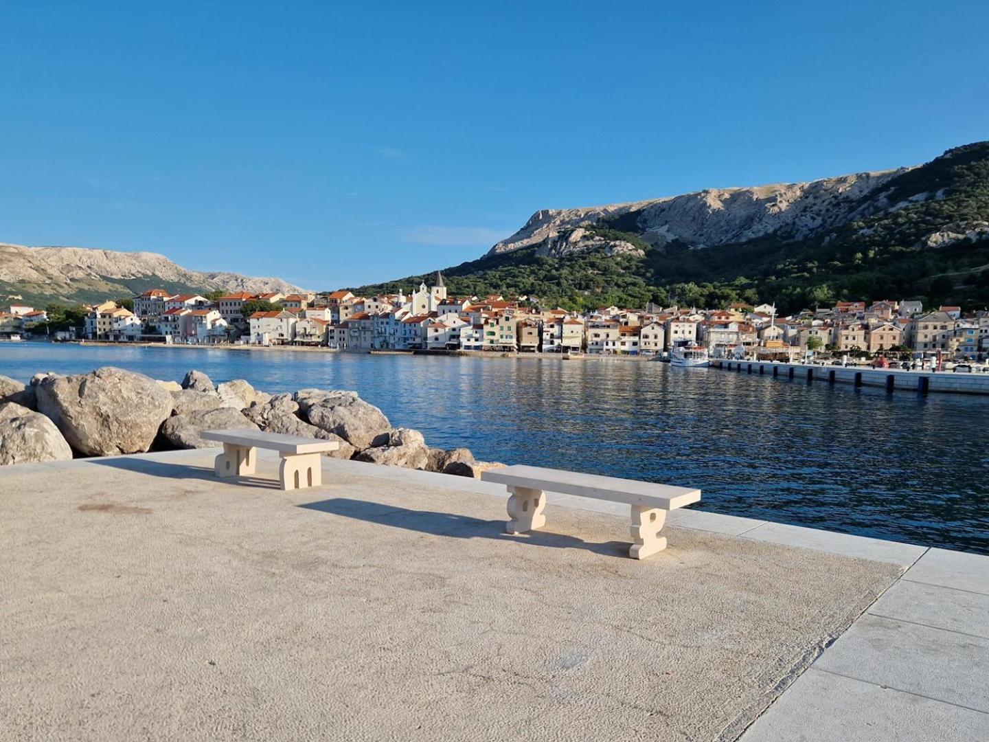 Apartments & Rooms Dekanic Baška Exterior foto