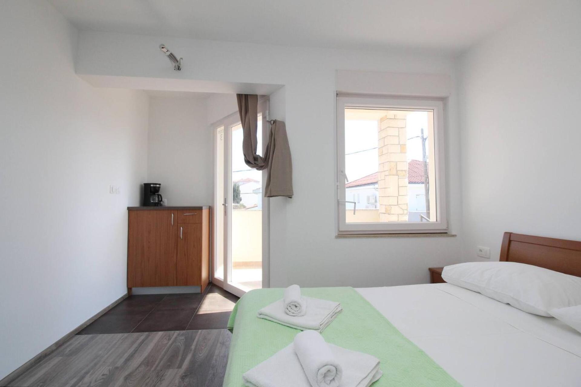 Apartments & Rooms Dekanic Baška Exterior foto